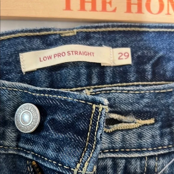 Levi's Blue Straight Jeans with Knee Distressing size 29 - Picture 3 of 9